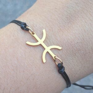 Amazigh Yaz Symbol Bracelet With Gold Tone Chaîne Style