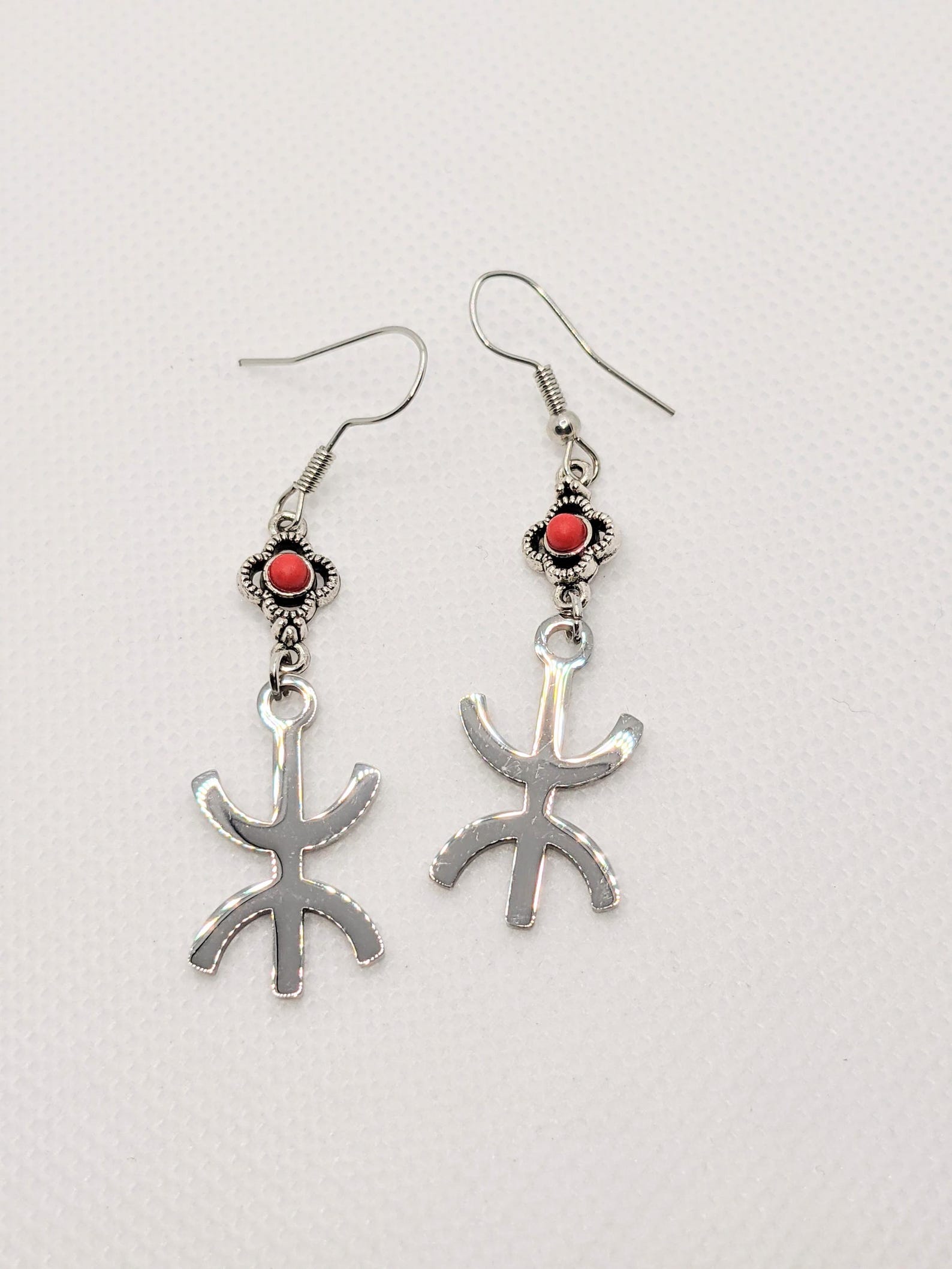 Amazigh Boucles d'oreilles YAZ tifinagh d oreilles Adaptation