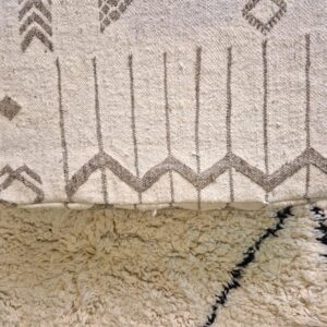 Amazigh Handmade Kilim Vintage Wool Ottoman Floor Pouf