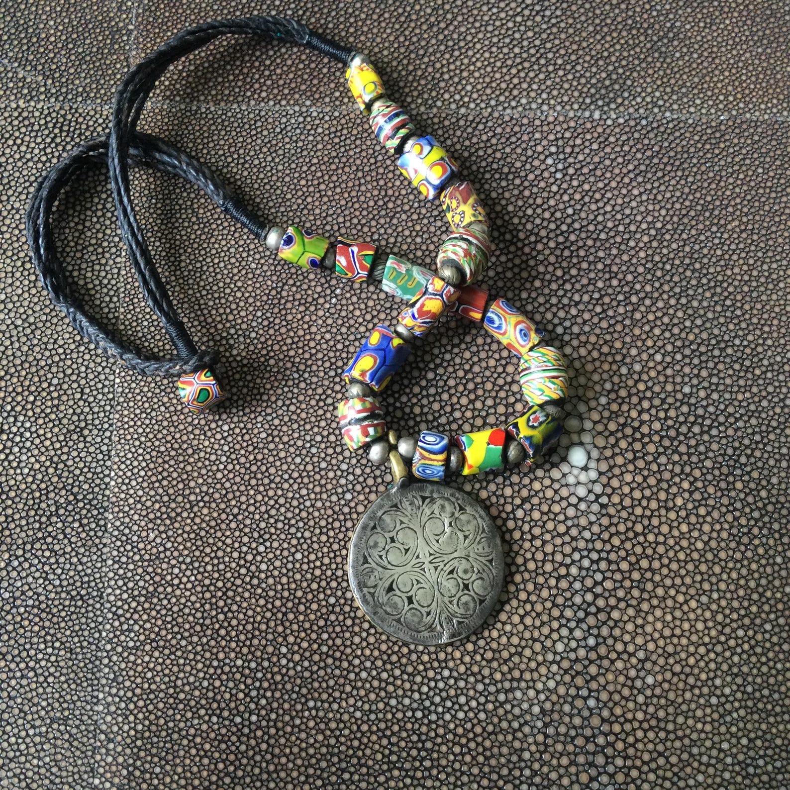 Berber Ida ou Semlal Silver Pendant Beaded Necklace