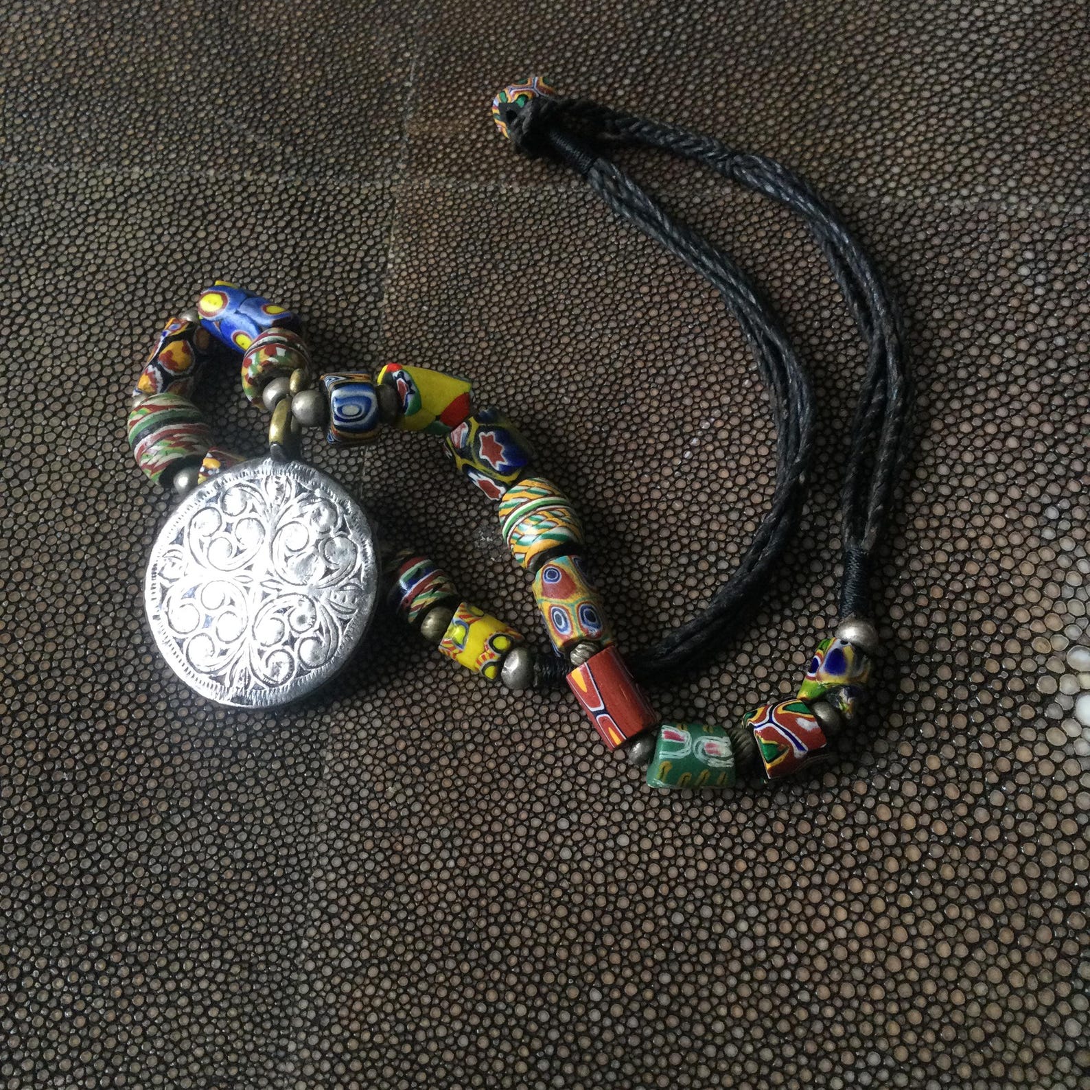 Berber Ida ou Semlal Silver Pendant Beaded Necklace