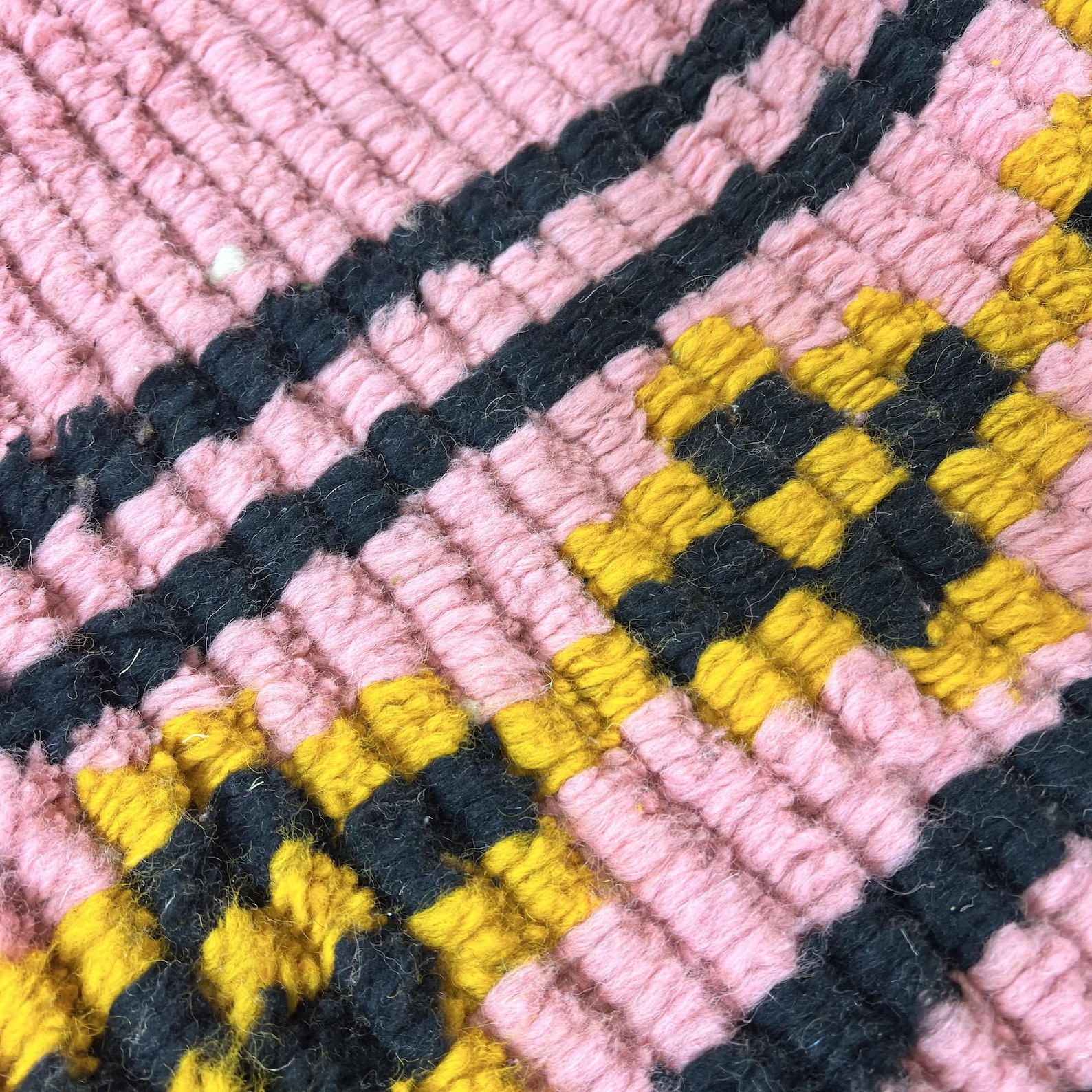 Amazigh Pink Cream Black Geometric Diamond Wool Rug
