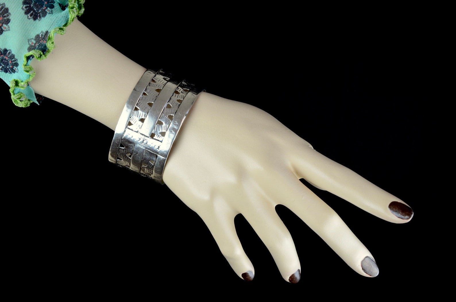 Berber Rare AURES Algeria Silver ethnic bangle Bracelet