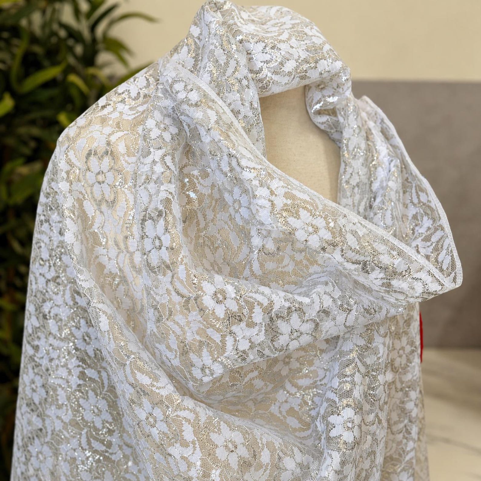 Berber Handmade Lace Shawl Traditional White Kaftan Wrap