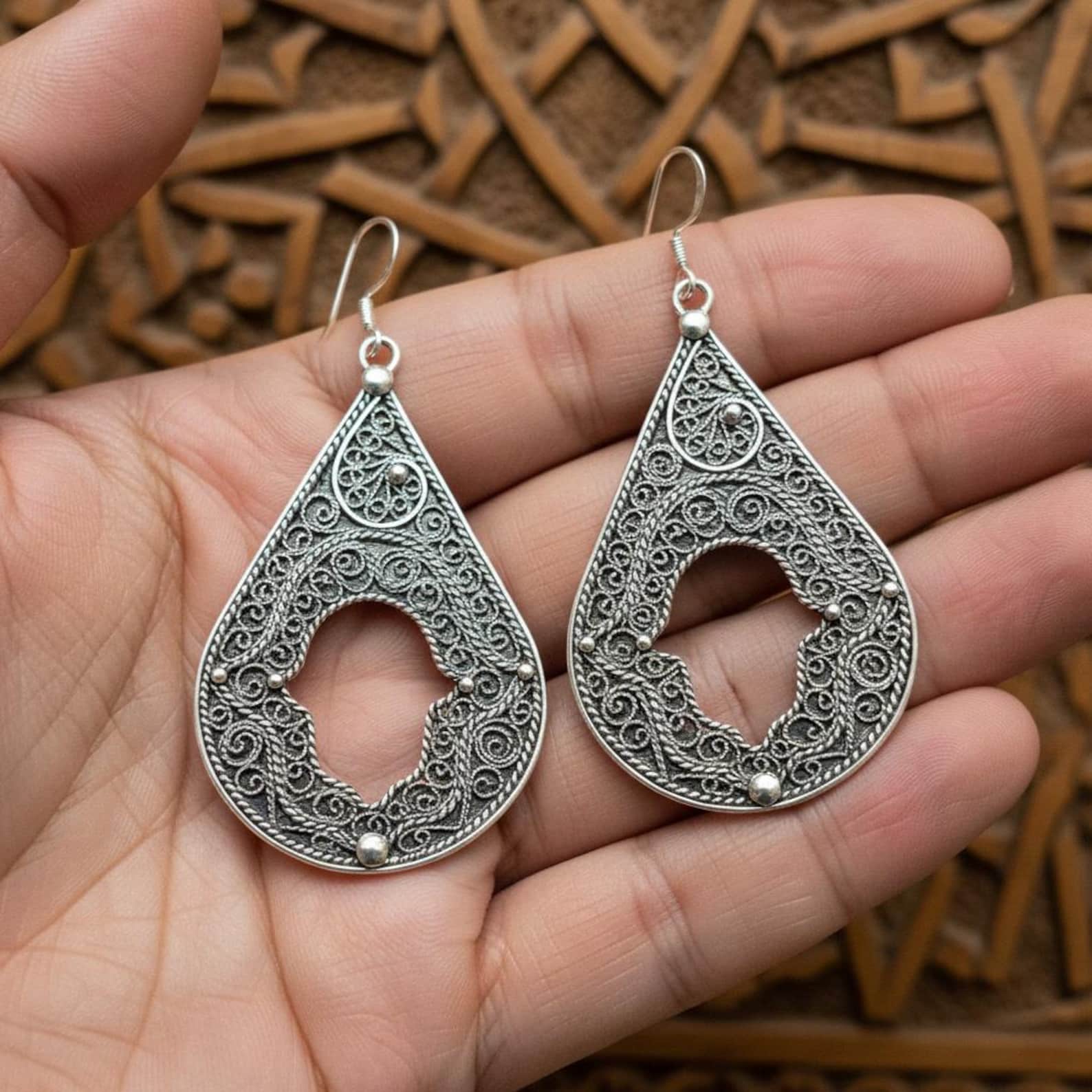 Berber Silver Filigree Handmade Hamsa Dangle Artisan Earrings