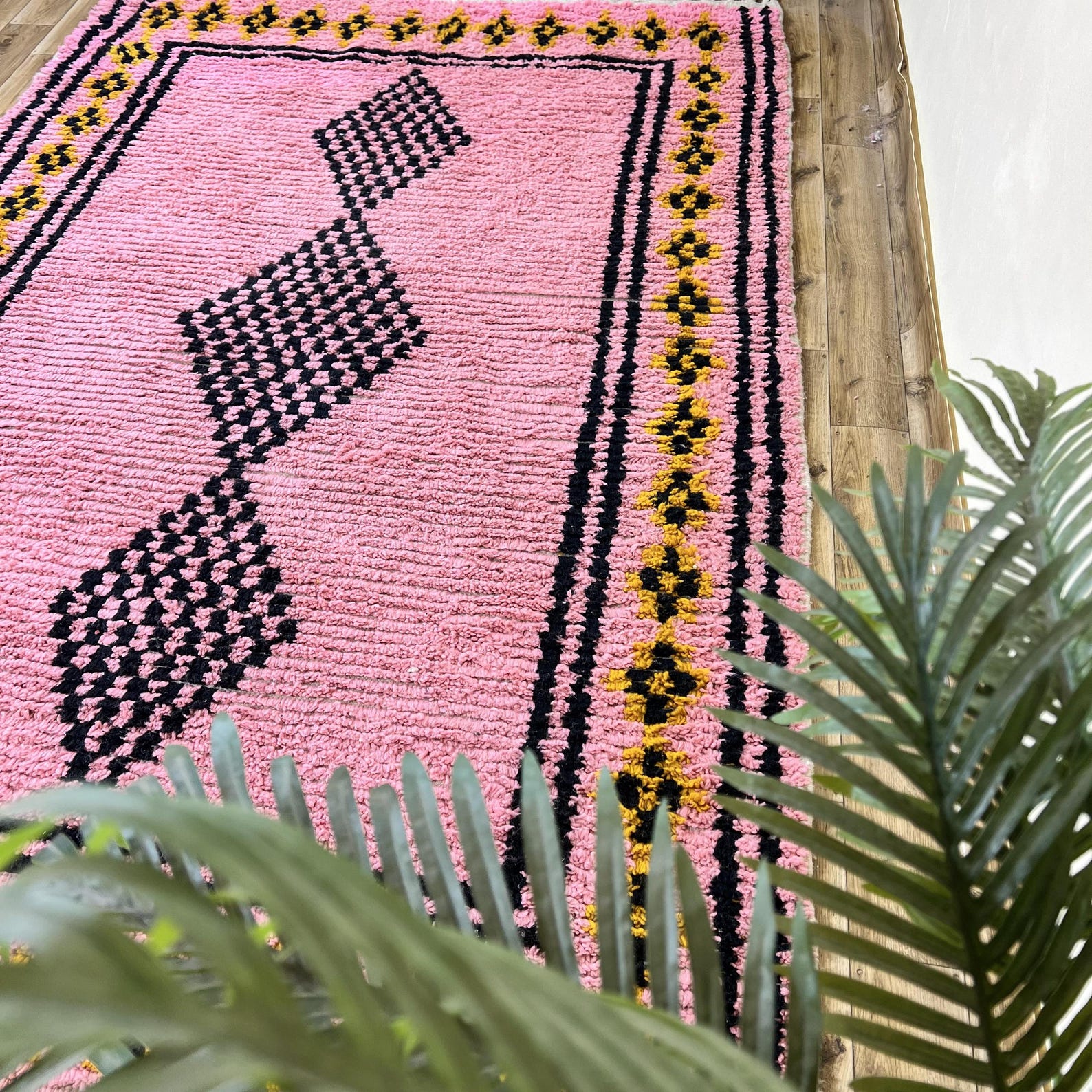 Amazigh Pink Cream Black Geometric Diamond Wool Rug