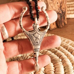 Amazigh Metal Symbol Pendant Necklace With Tuareg Style
