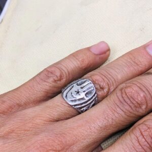 Amazigh Handmade Solid Silver Traditional Geometric Pyramid Ring
