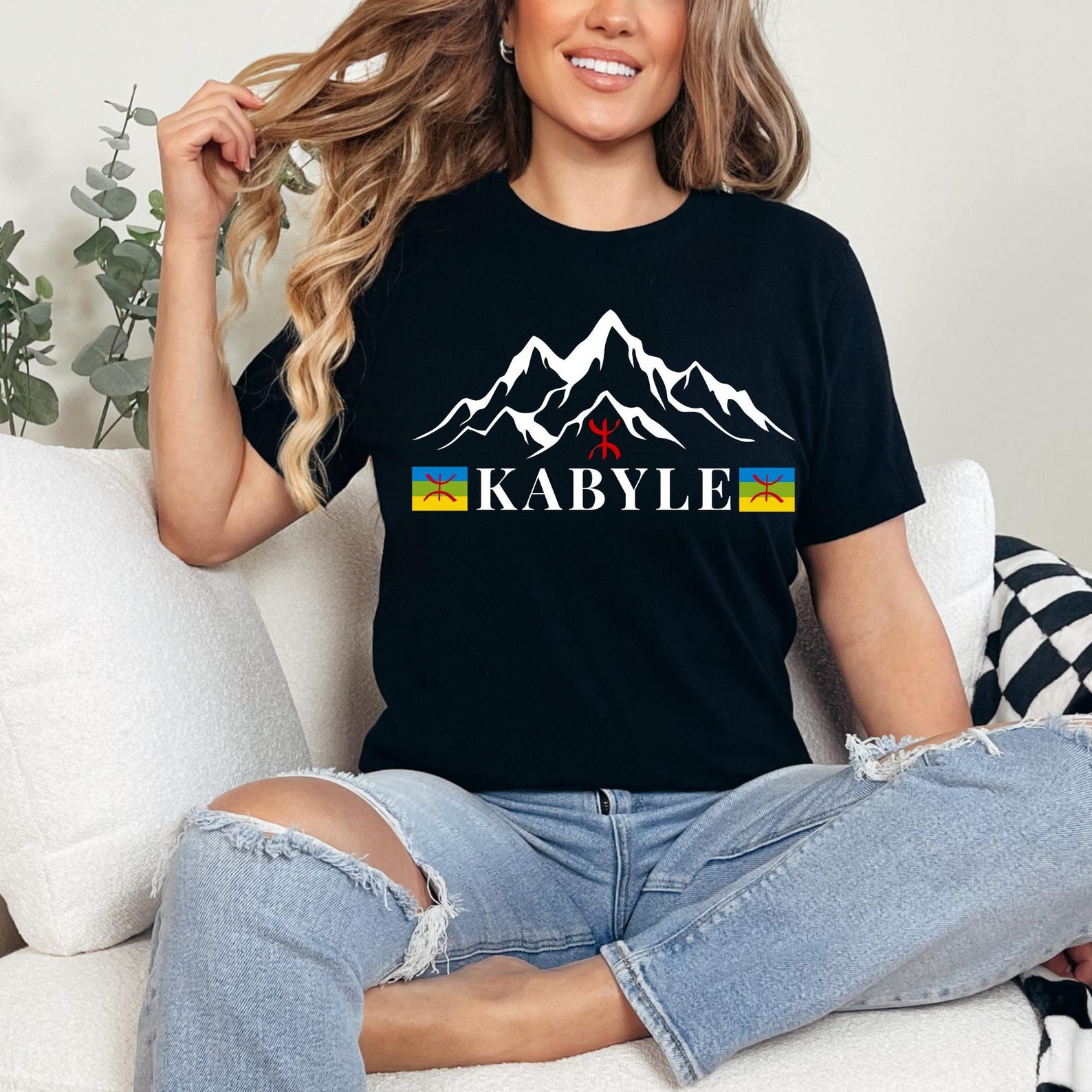 Amazigh Yaz Symbol Berber Kabyle Tifinagh Tattoo Art T-Shirt