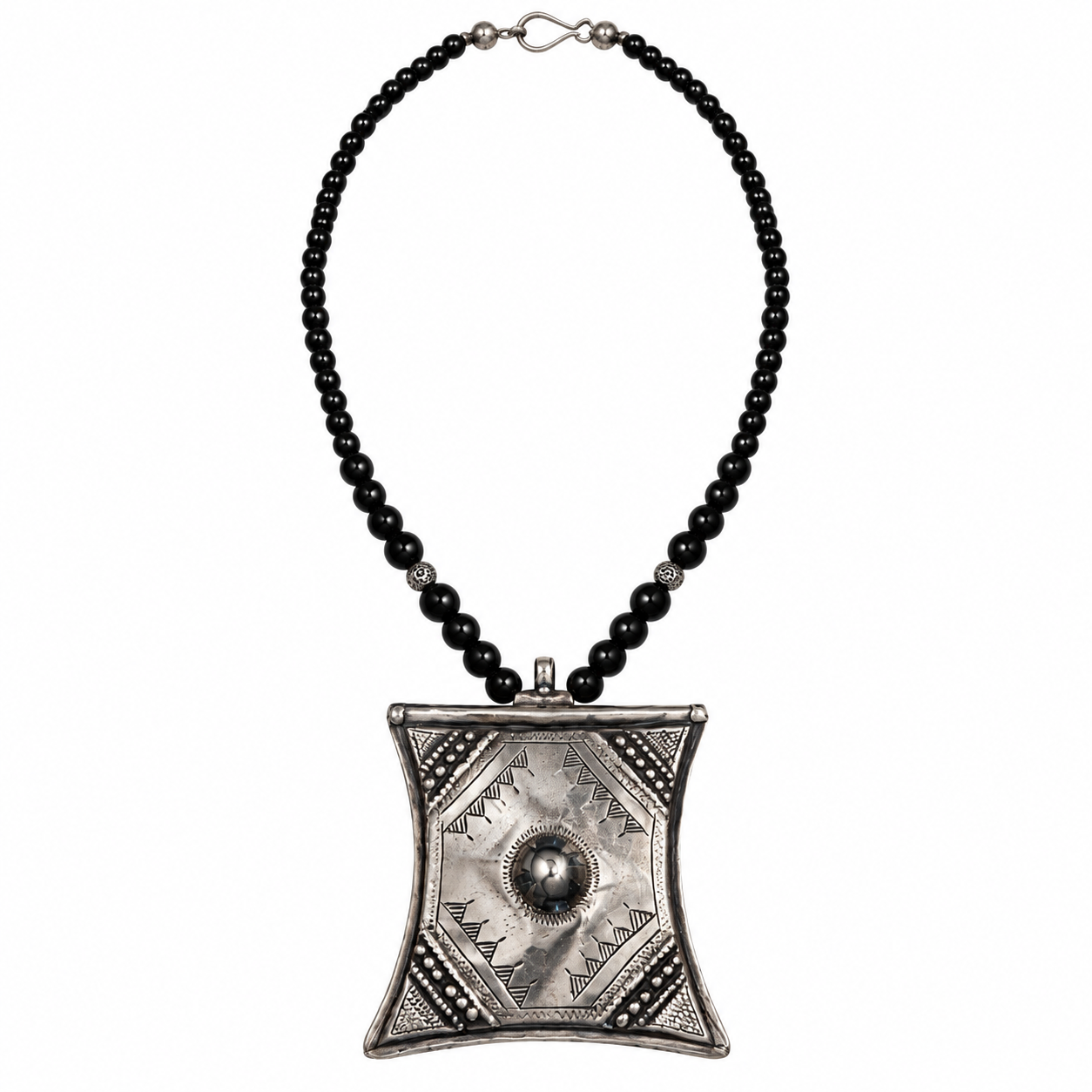 African Tuareg Amazigh Tcherot Tifinagh Amulet Necklace with Onyx Beads