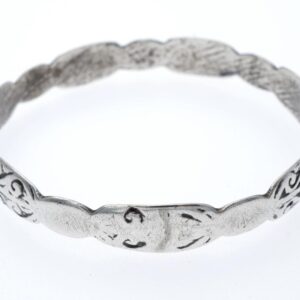 Antique Amazigh Berber TANANE Silver Bracelet with Engraved Design