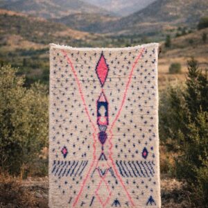 Amazigh Azilal Berber Handmade Wool Rug with Tribal Motif