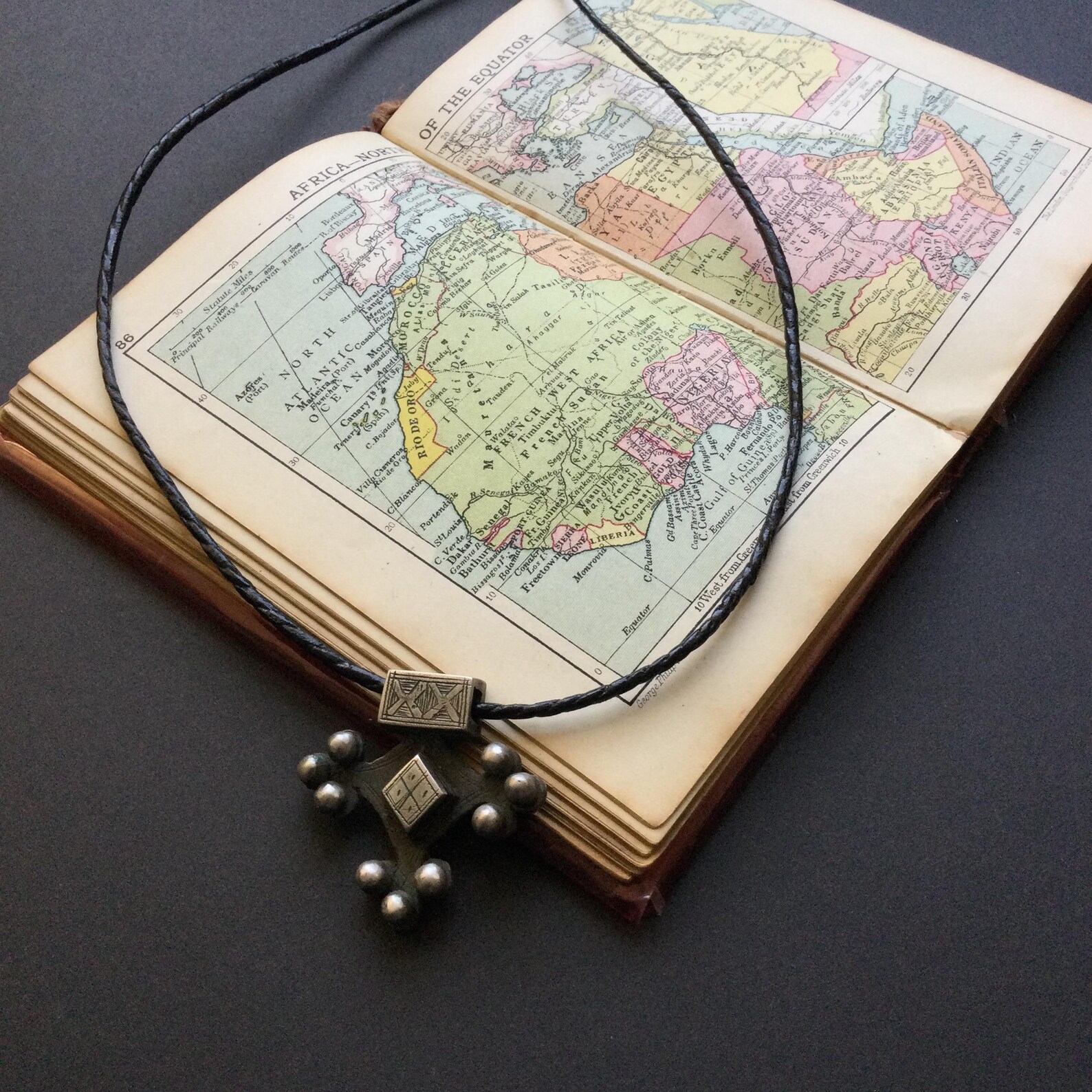 Amazigh SAHARIAN Ebony Cross Necklace with Berber Tuareg Design