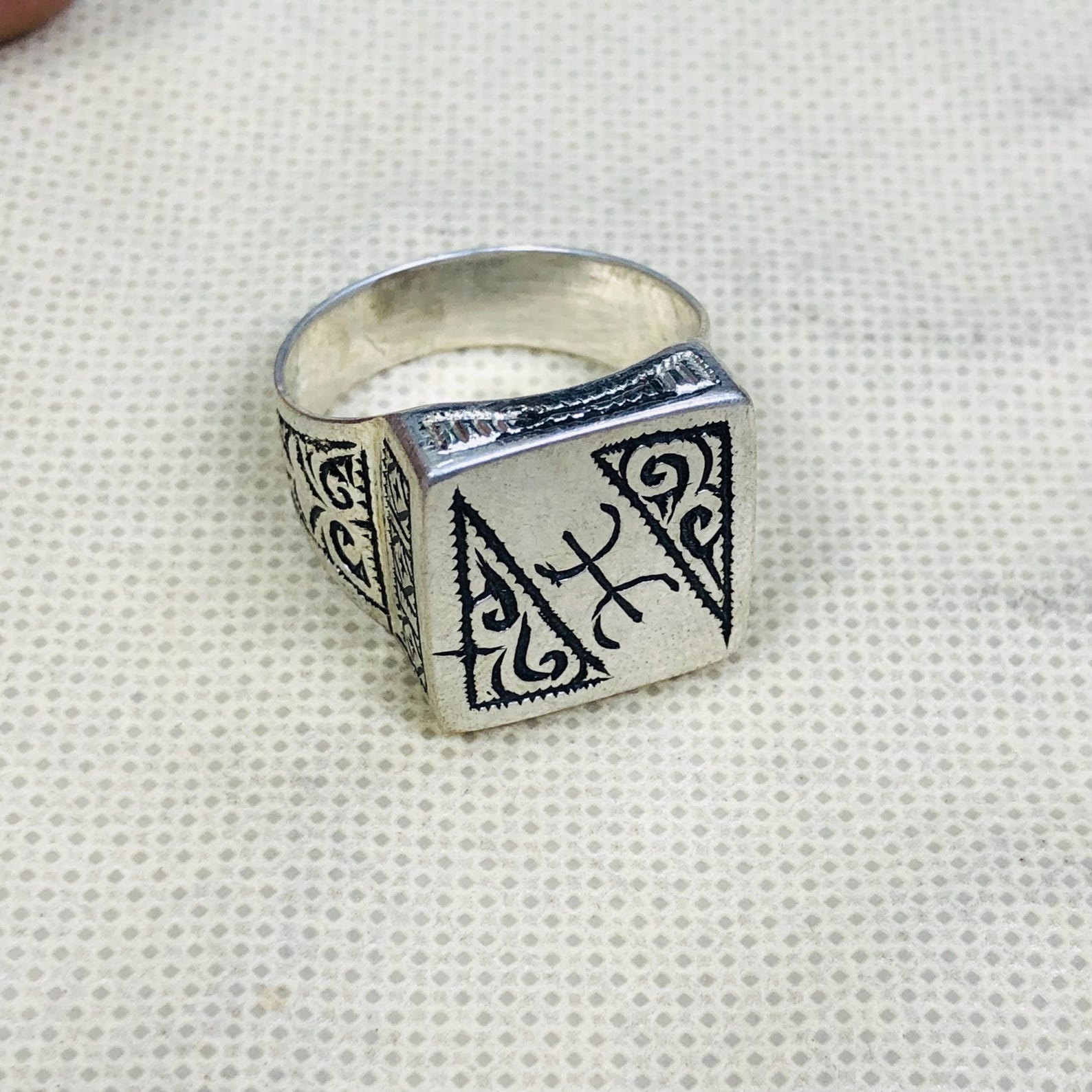 Berber Amazigh Handmade Silver Geometric Traditional Ring Design
