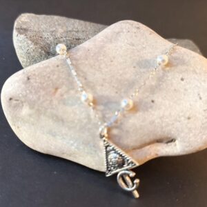 Amazigh Berber Kabyle Fibule Necklace with Pearls and Pendant