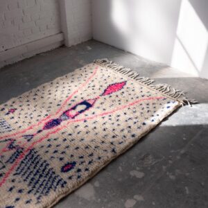 Amazigh Azilal Berber Handmade Wool Rug with Tribal Motif