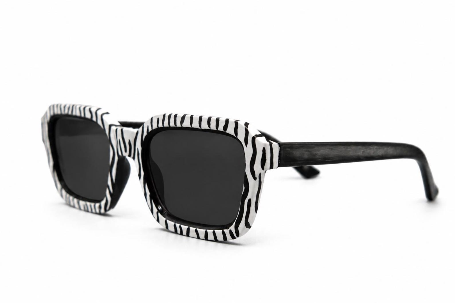 Amazigh AMƔIUD Zebra Hand Painted Sunglasses UV400 Cat 3 Frames