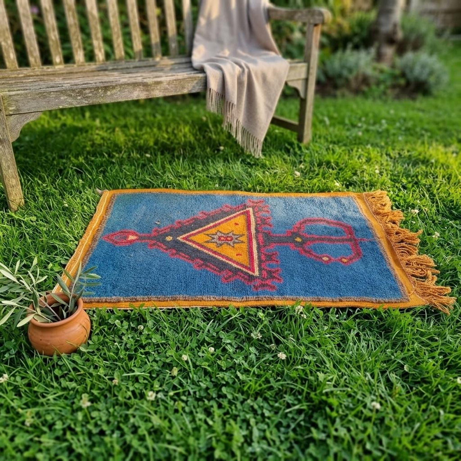 Amazigh Berber Tazenakht Boujaad Wool Rug with Red Geometric Patterns