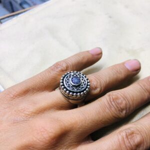 Berber Amazigh Tuareg métal Ring with Hand Engraved Tribal Motifs