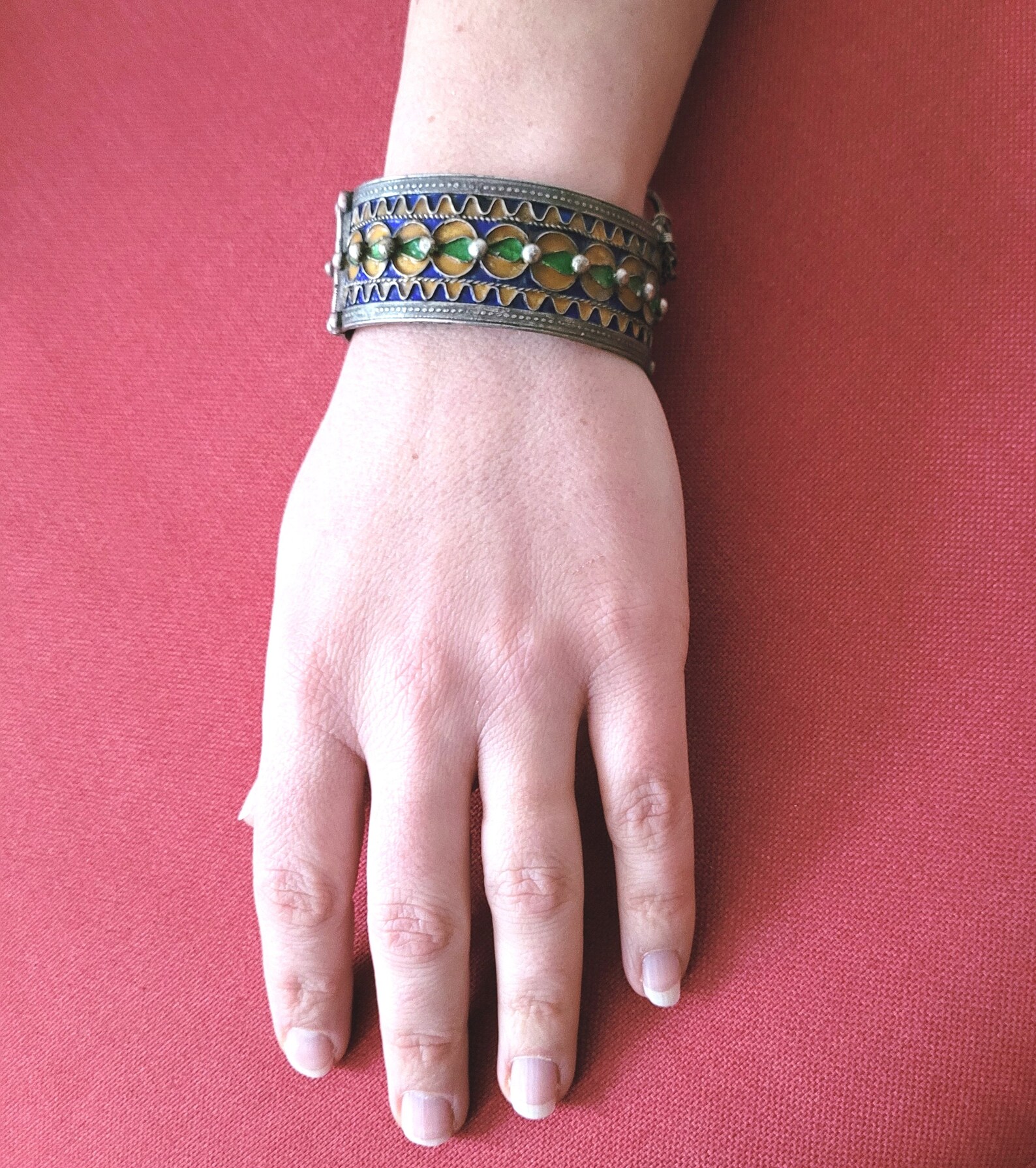 Amazigh Berber Tifinagh Manchette Charnière Émail Vintage Bracelet