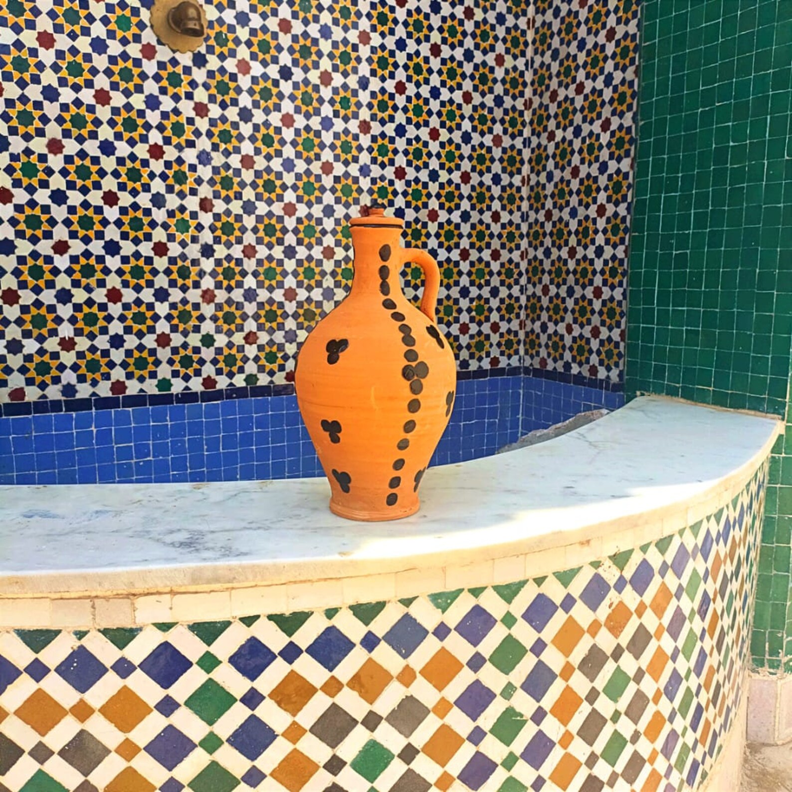 Amazigh Berber Jarre argile Poterie Artisanat Traditional Vase