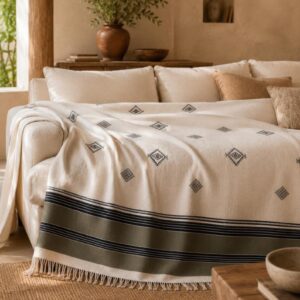 Amazigh Handwoven Cotton Blanket with Olive Border Bedspread Cover