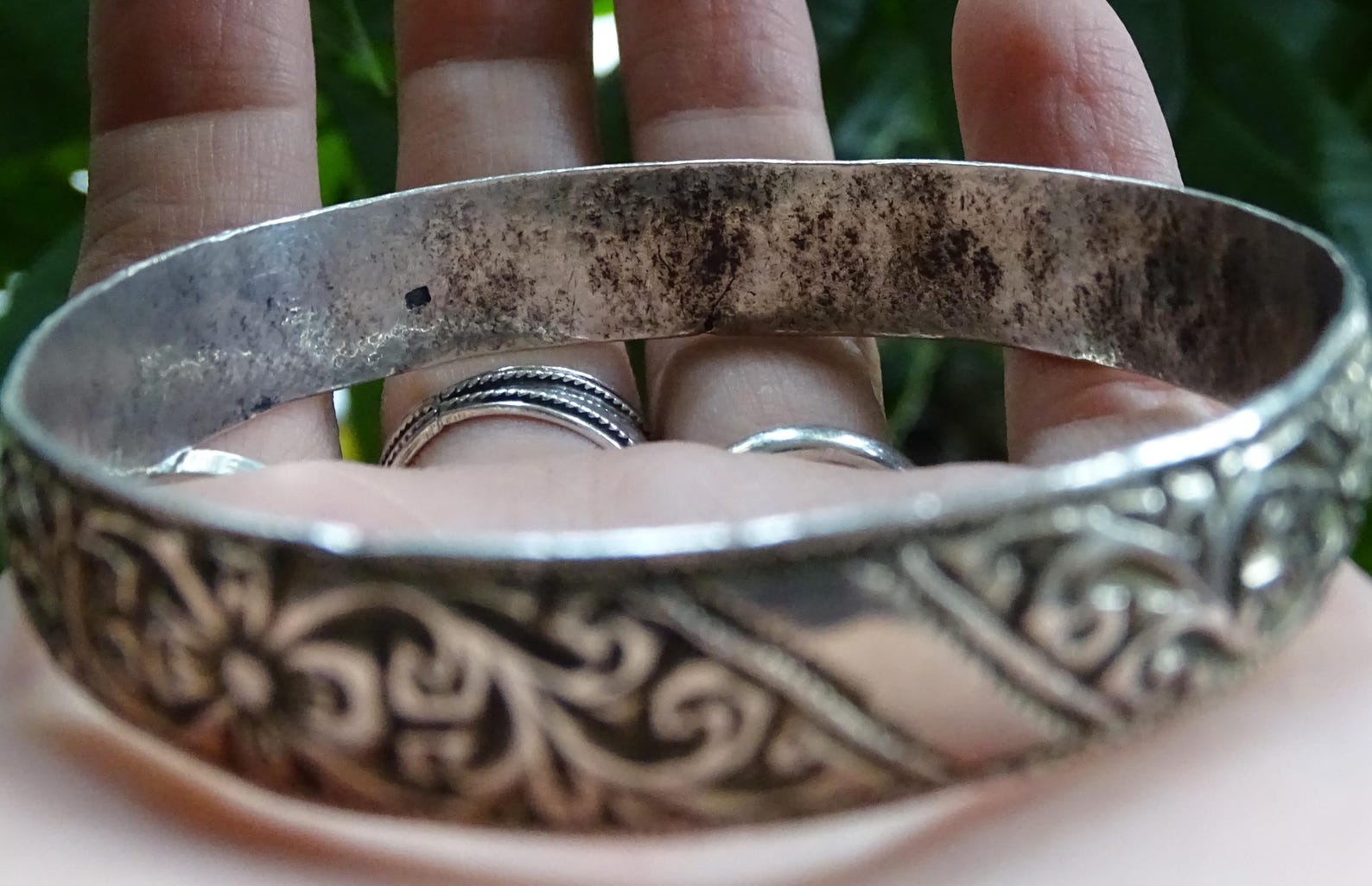 Berber Amazigh High-Grade Fine Silver Hand Etched Filagree Bracelet