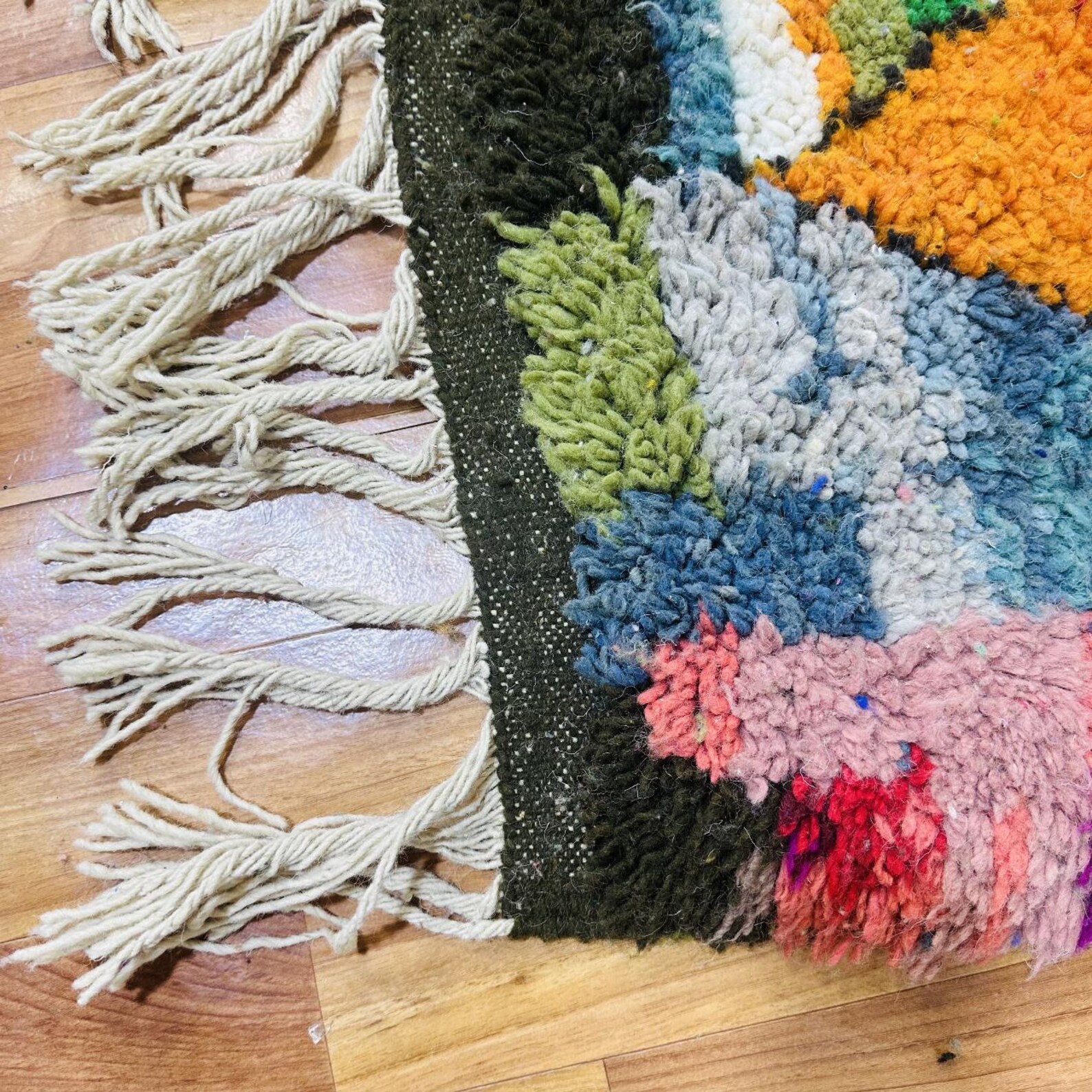 Amazigh Berber Handmade Wool Rug with Geometric Diamond Design
