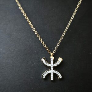 Amazigh Berber Kabyle Yaz Tifinagh lettre Necklace with Sparkling Pendant