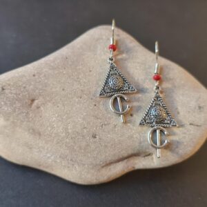 Amazigh Berber Forme Fibule Drop Earrings in Silver Style