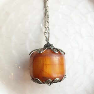 Berber Amazigh Maroc Vintage Talisman Pendant Necklace with Copal Resin