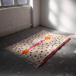 Amazigh Azilal Berber Handmade Wool Rug with Central Motif