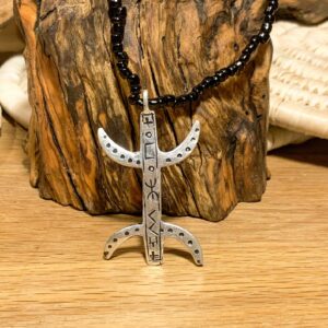 Amazigh Tamazight Yaz Mano símbolo Necklace with Cordon Leather