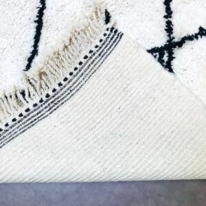 Amazigh Berber Beni Ourain Wool Rug with Tifinagh Symbols