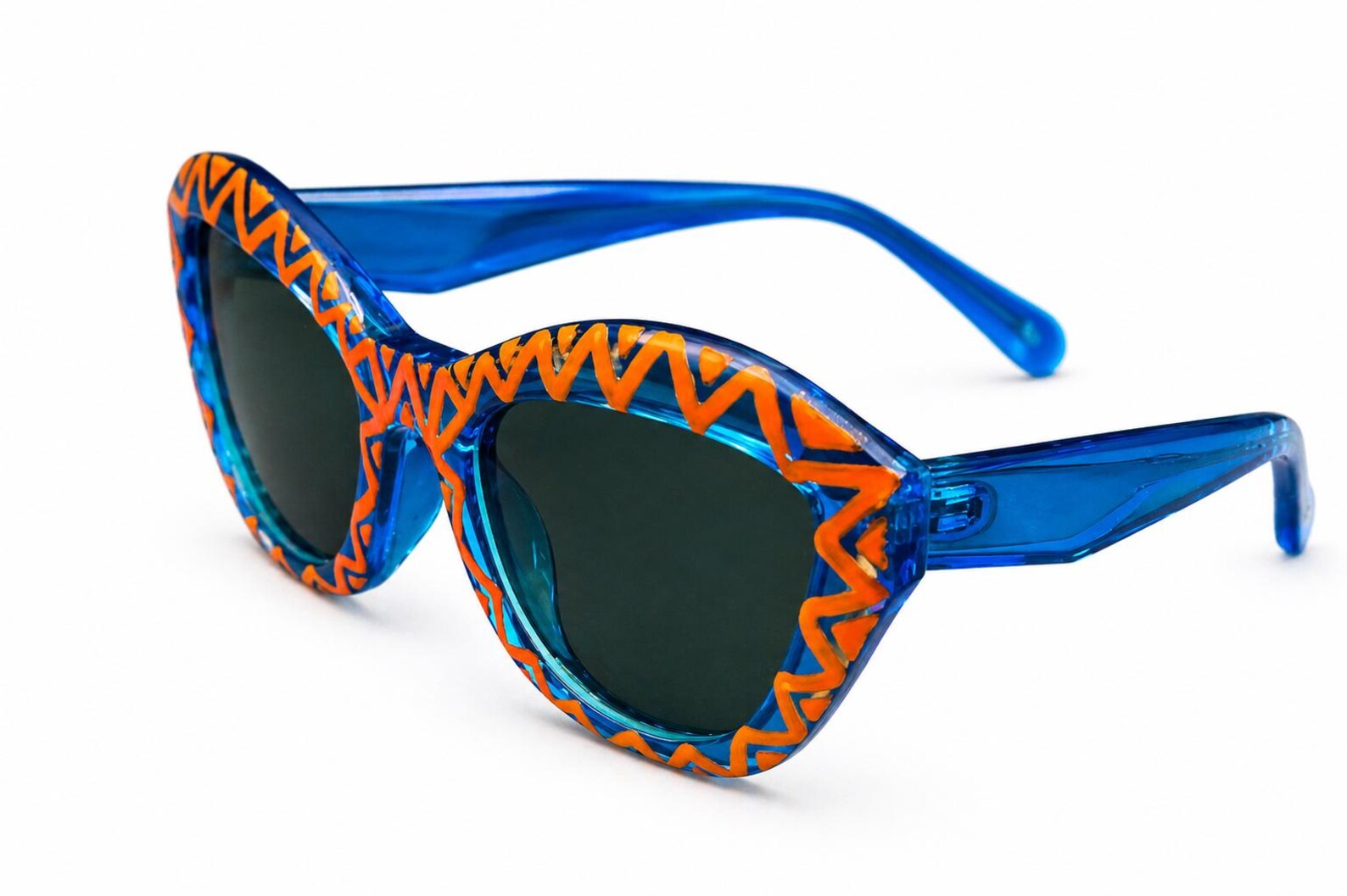 Amazigh Tuareg AMAN N TENERE Hand Painted Sunglasses Wear