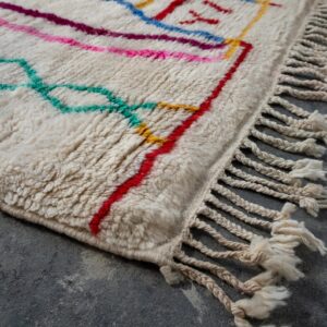 Amazigh Azilal Berber Handmade Wool Rug with Vertical Motifs