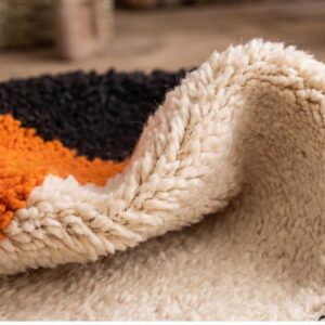 Custom Amazigh Berber Handmade Wool Rug for Living Room Decor