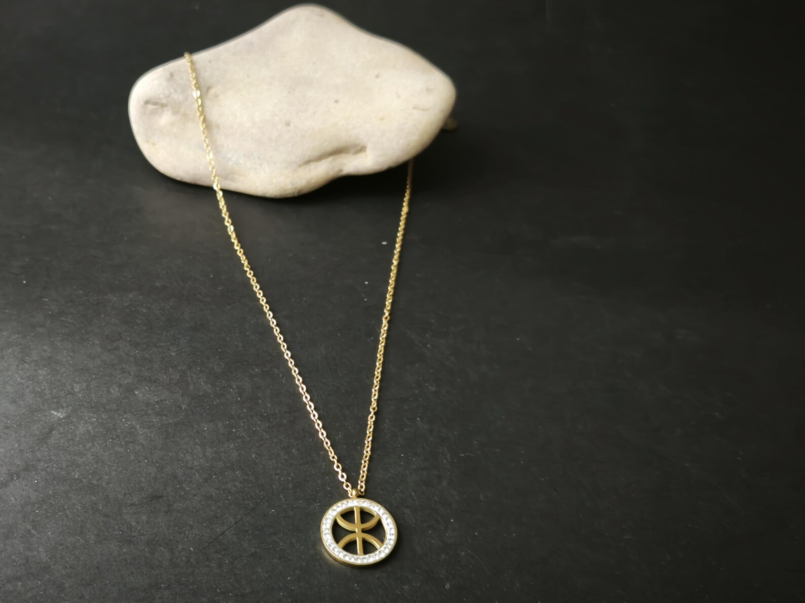 Amazigh Yaz Tifinagh Berber Kabyle lettre Pendant Necklace