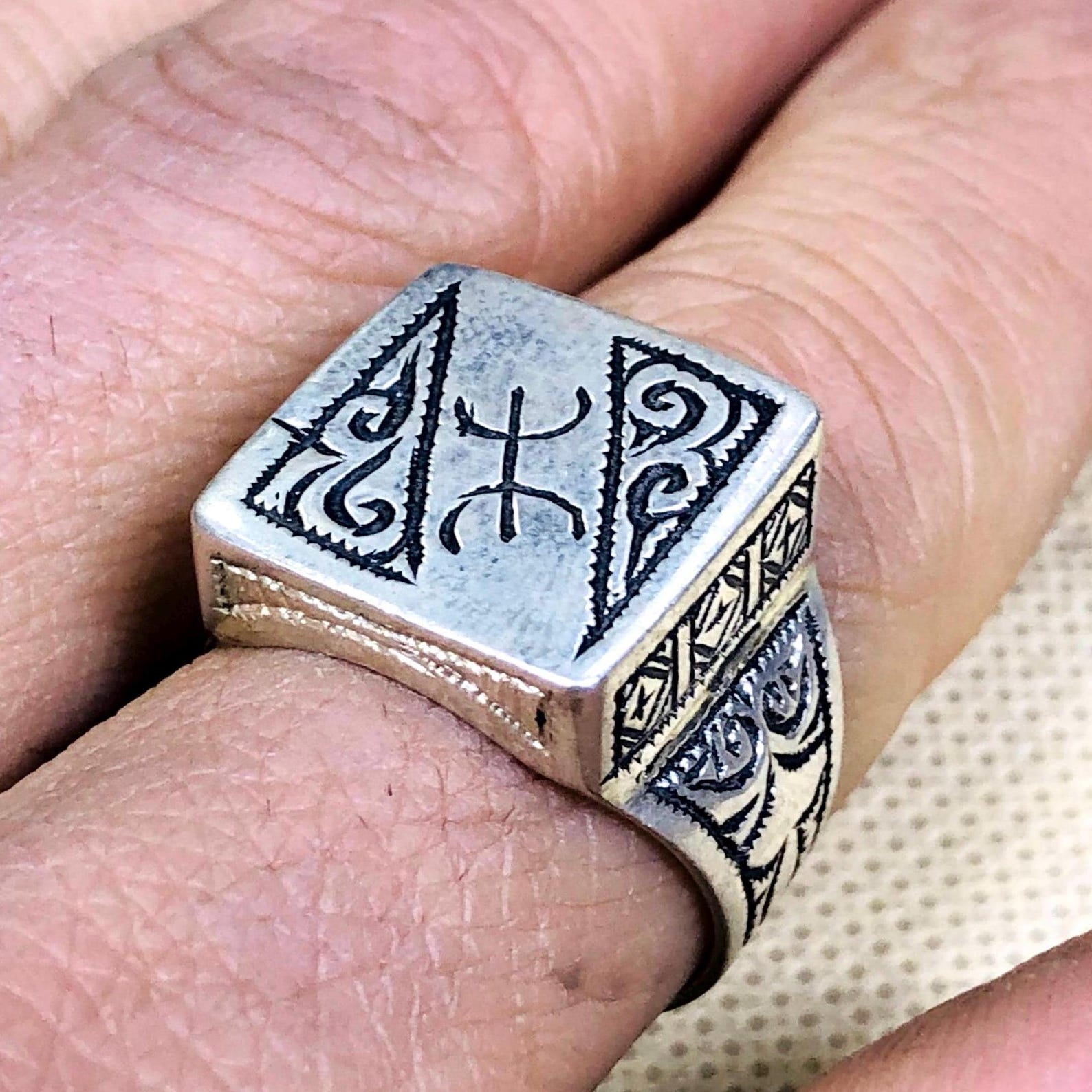 Berber Amazigh Handmade Silver Geometric Traditional Ring Design