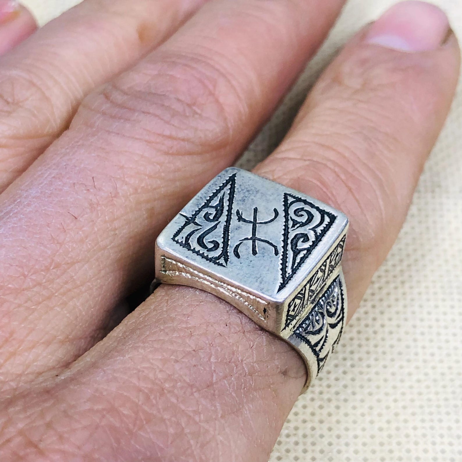 Berber Amazigh Handmade Silver Geometric Traditional Ring Design