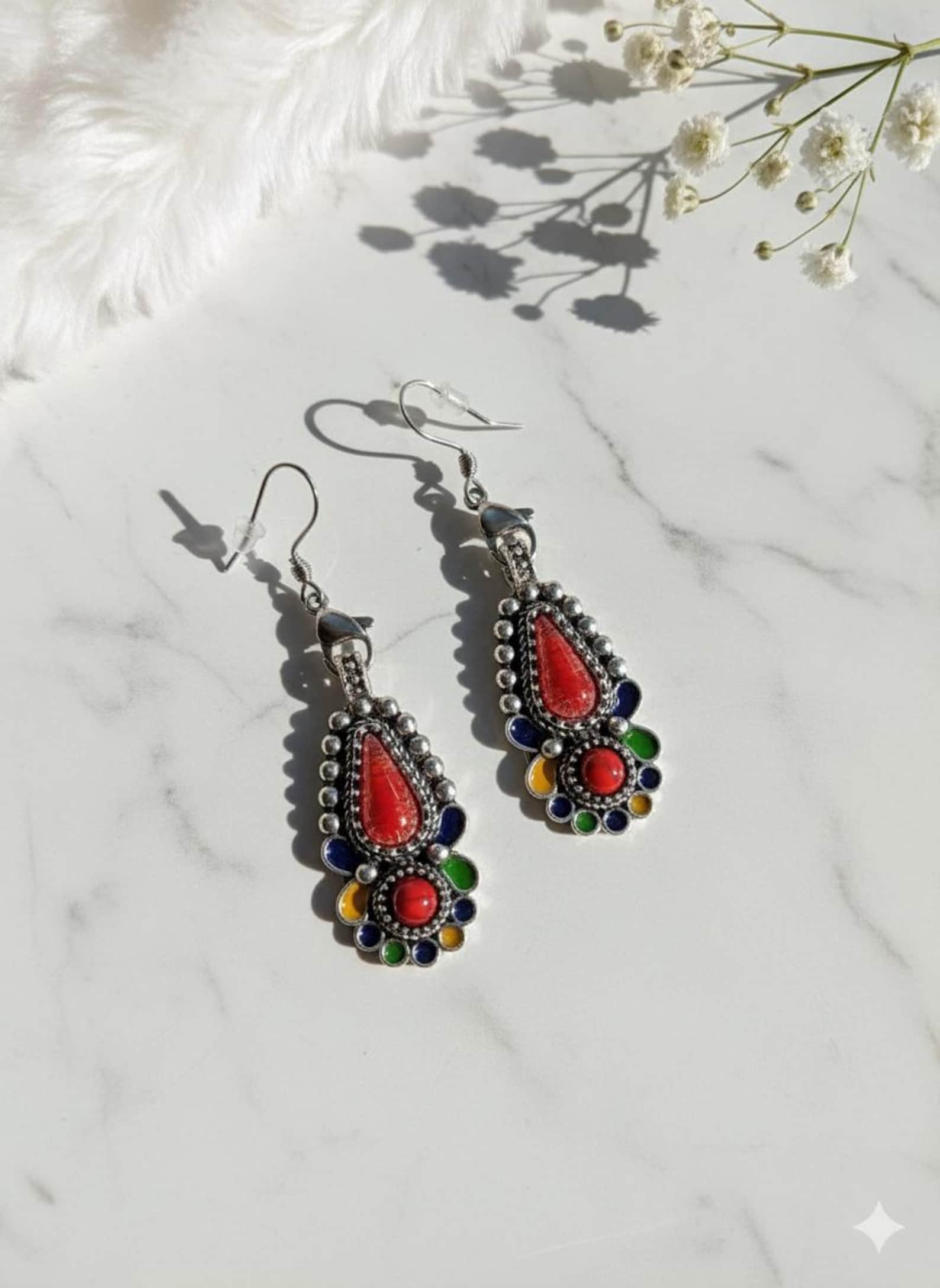 Amazigh Kabyle Berber Minimalist Necklace with Enamel Pendant