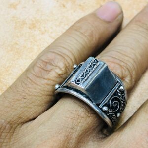Berber Tuareg Artisanat Silver Ring with Amazigh Tribal Style
