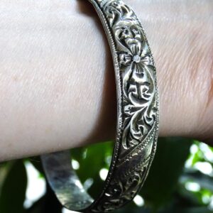 Berber Amazigh High-Grade Fine Silver Hand Etched Filagree Bracelet