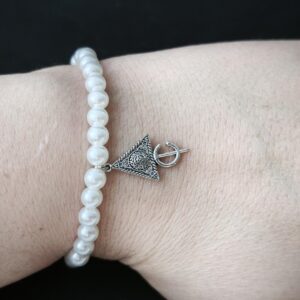 Amazigh Tifinagh Fibule Bracelet with Argenté Silver Tone Beads