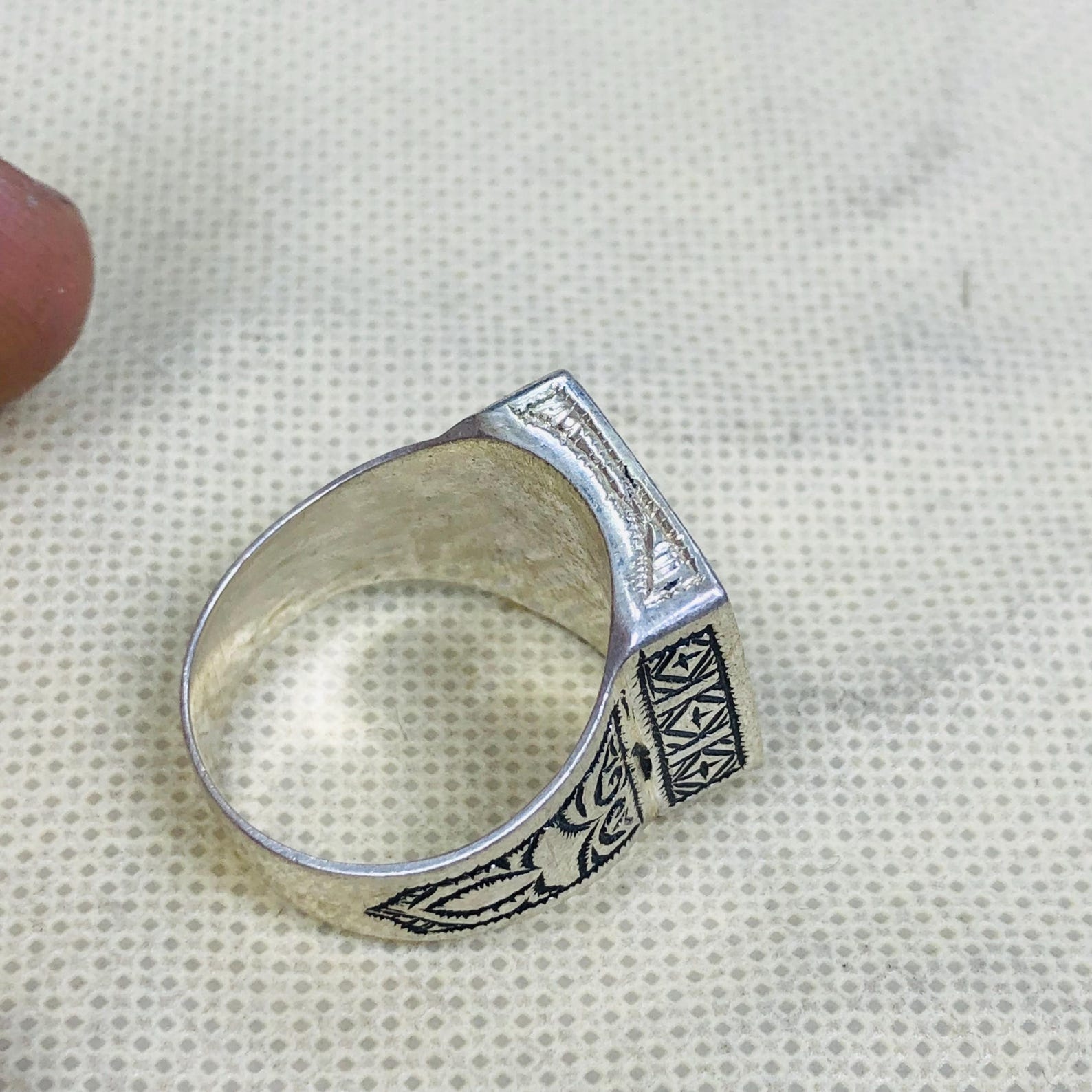 Berber Amazigh Handmade Silver Geometric Traditional Ring Design