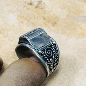 Berber Tuareg Artisanat Silver Ring with Amazigh Tribal Style