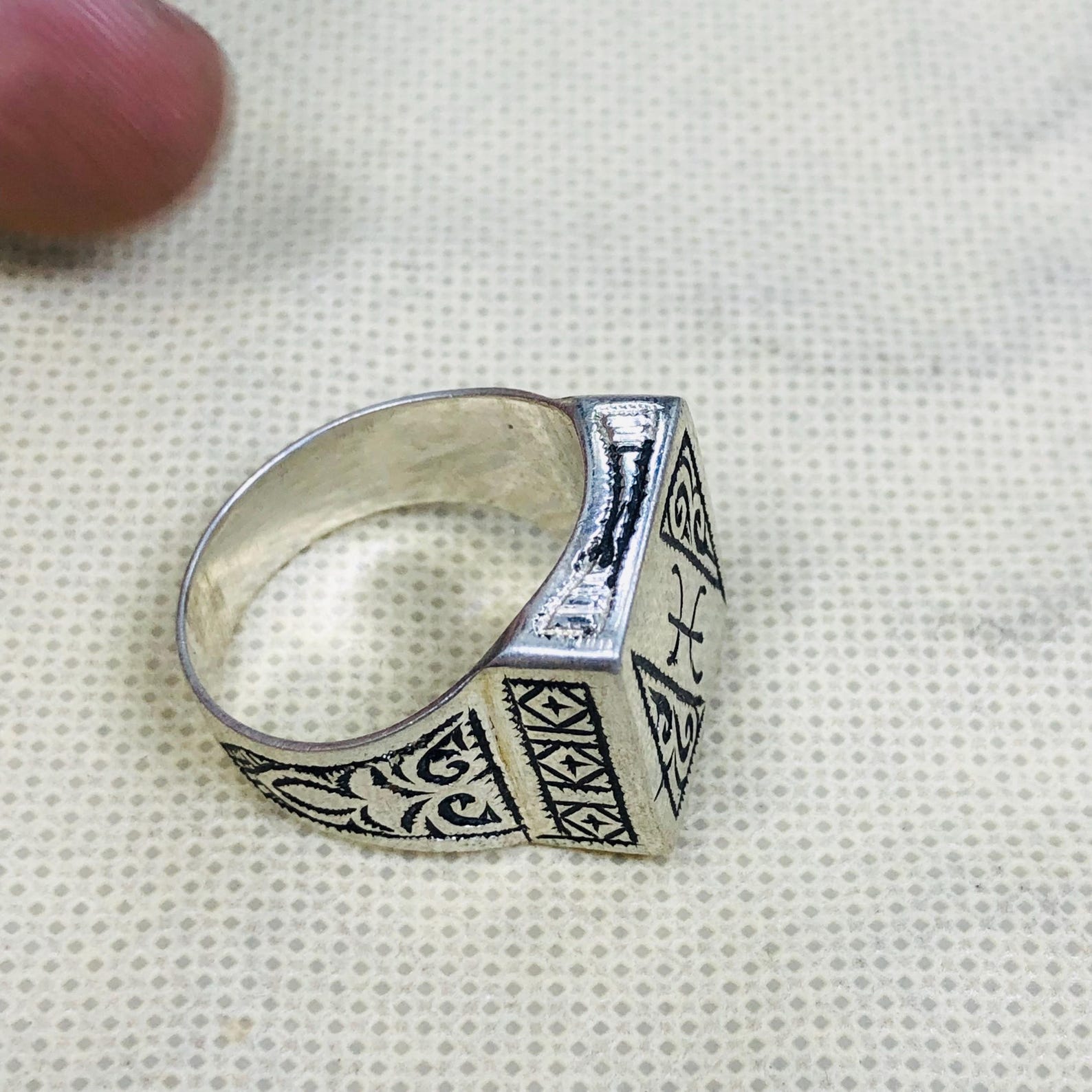 Berber Amazigh Handmade Silver Geometric Traditional Ring Design