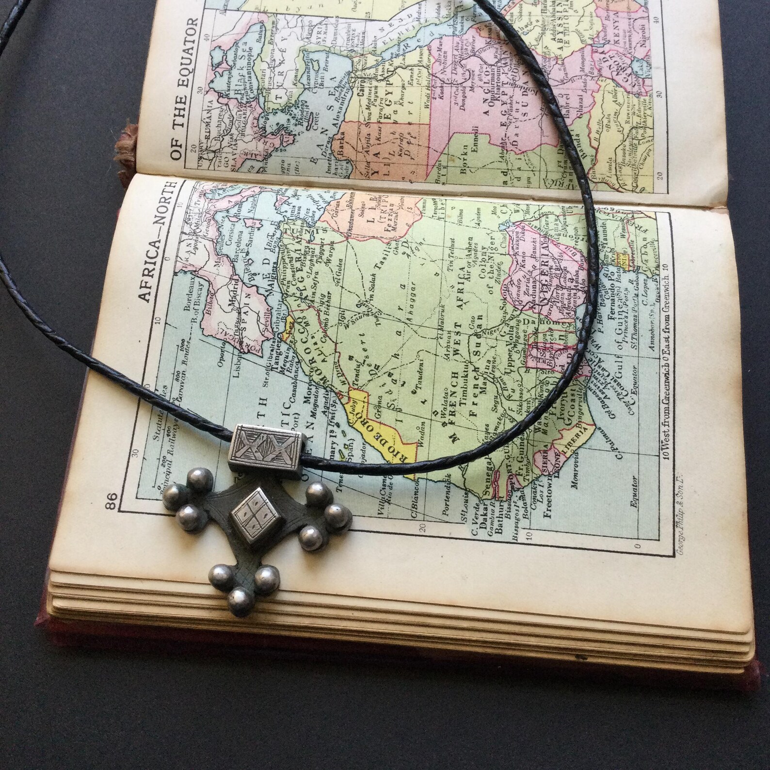 Amazigh SAHARIAN Ebony Cross Necklace with Berber Tuareg Design