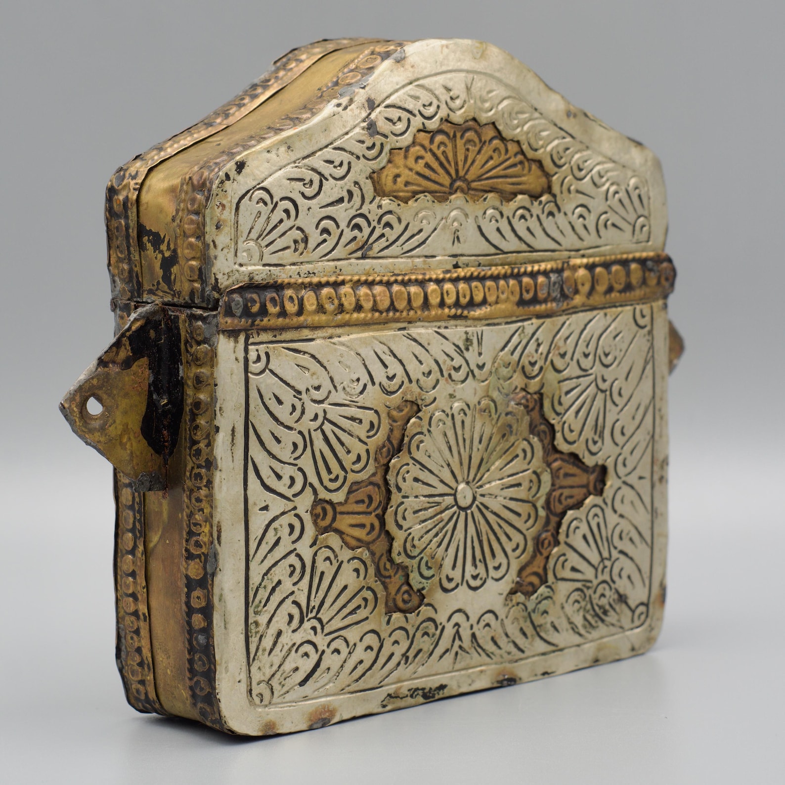 Antique Berber Amazigh Amulet Metalwork Magic Islamic Bag