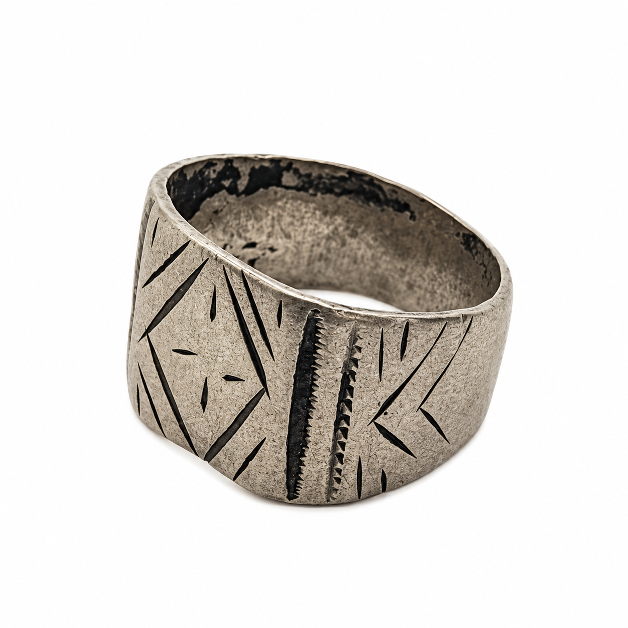 Amazigh Berber Chiseled Antique Silver Ring TanTan Size 8